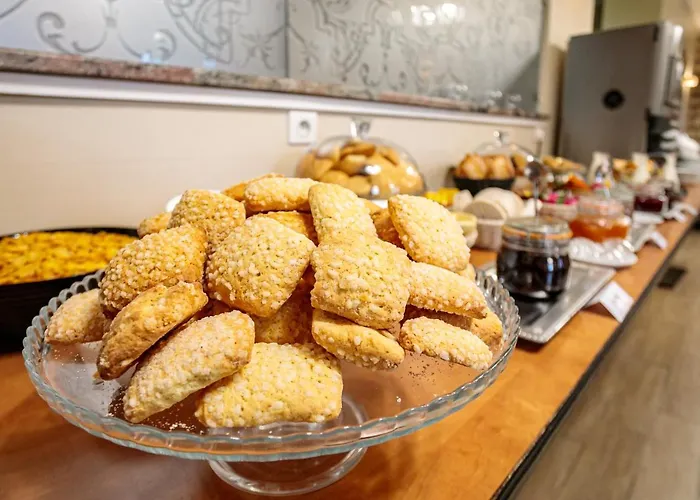 斯邦塔迪玛尔酒店 2* 阿雅克肖