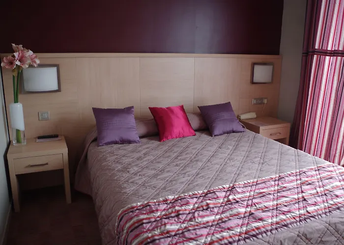 酒店 斯邦塔迪玛尔酒店 2*