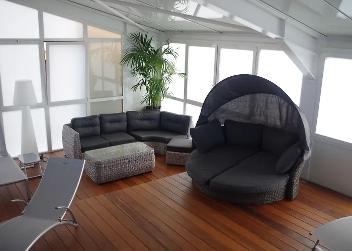 斯邦塔迪玛尔酒店 酒店