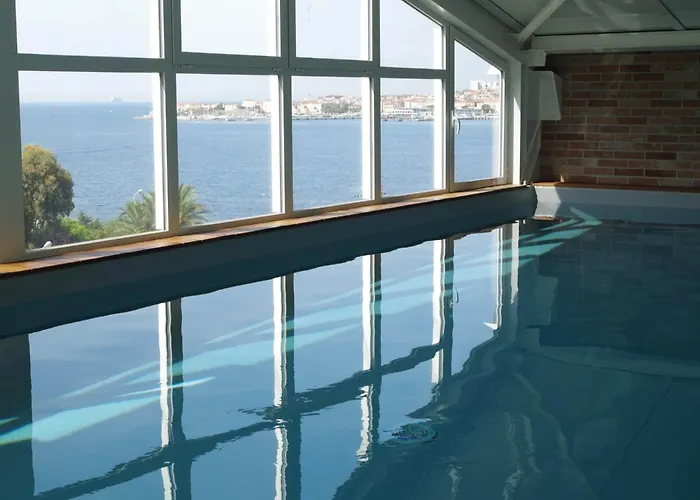 スパンタ ディ マール 2* アジャクシオ